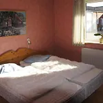 Brolaeggervej Holiday home